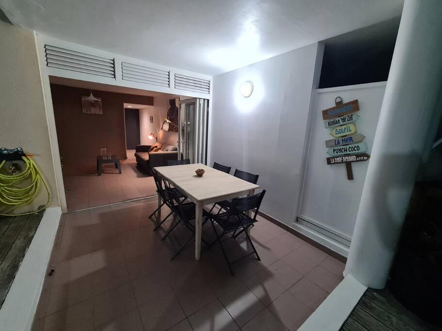 Antilo - Appartement Proche Mer Le Diamant Exterior photo